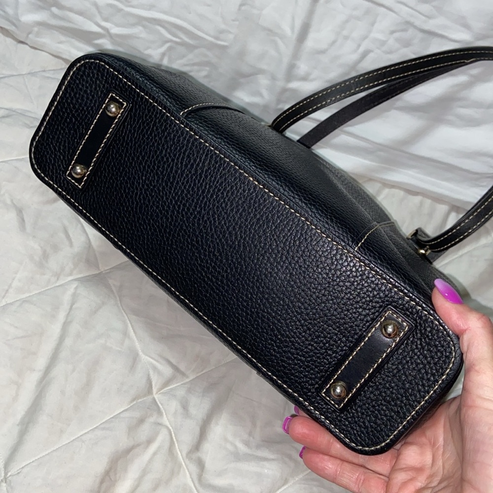 Gorgeous vintage Dooney & Bourke Black Pebbled Leather Lexington Tote - Picture 5 of 16